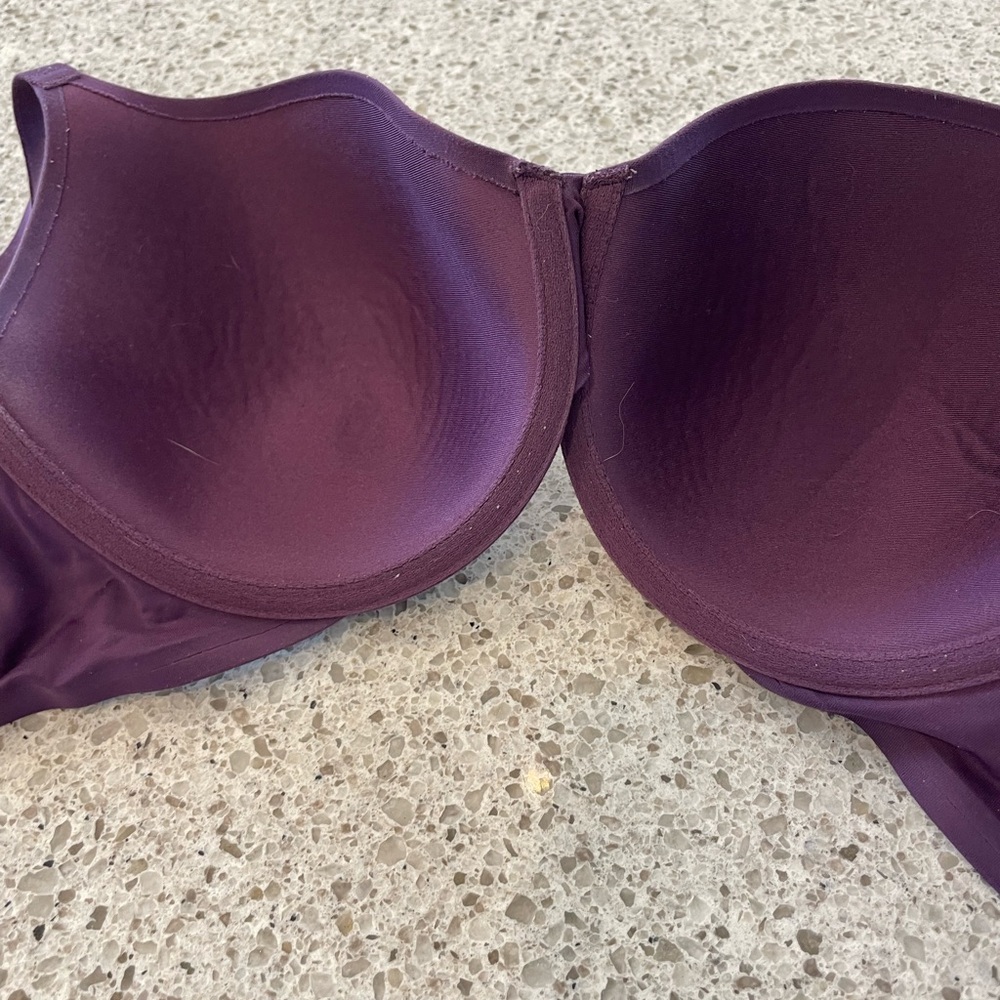 Warner’s bra - Picture 2 of 4